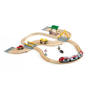 Brio 33209 Деревянная ж/д с переездом и станцией